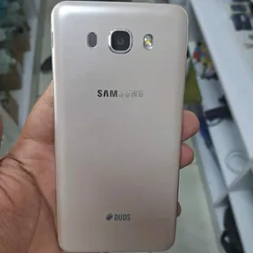 Galaxy J7 ️