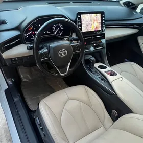 Toyota Avalon 2018