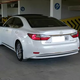 Lexus ES 350 2017