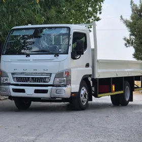 Mitsubishi Canter 2025