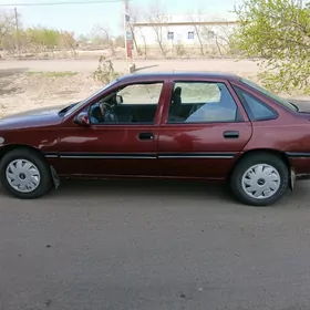 Opel Vectra 1990