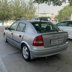 Opel Astra 1999