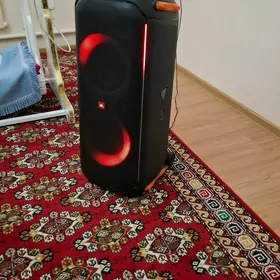 JBL Partybox 710