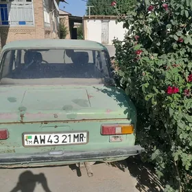 Lada 2104 1981