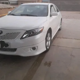 Toyota Camry 2010