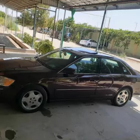 Toyota Avalon 2000