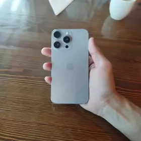iphone 15 pro Xr owrulen