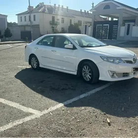 Toyota Camry 2012