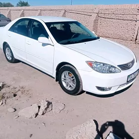 Toyota Camry 2005