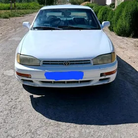 Toyota Camry 1992