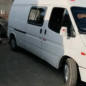 Ford Transit Connect 2009
