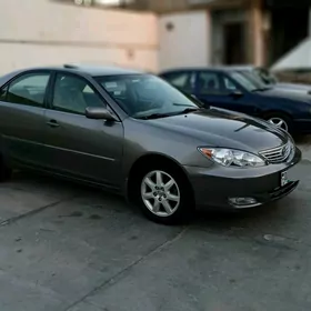 Toyota Camry 2003