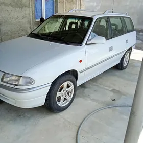 Opel Astra 1995