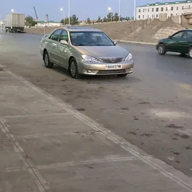 Toyota Camry 2005