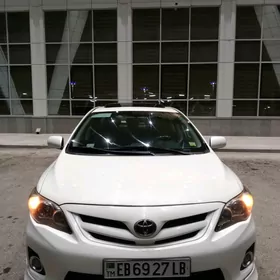 Toyota Corolla 2012