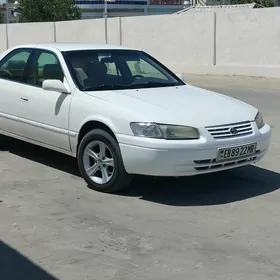 Toyota Camry 1999