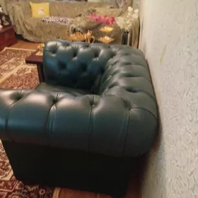 Кожаные кресла