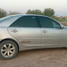 Toyota Camry 2005