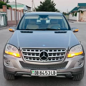 Mercedes-Benz ML350 2008