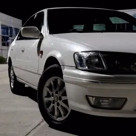 Toyota Camry 2000
