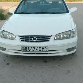 Toyota Camry 1997
