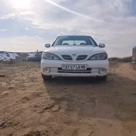 Nissan Primera 2001