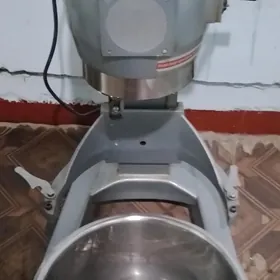 Peccka 2 padnos mikser 20L