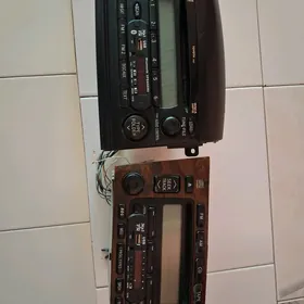 Автомагнитол