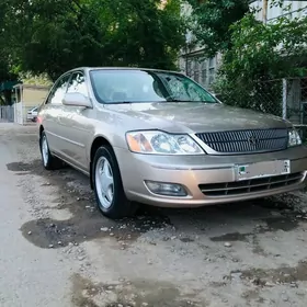Toyota Avalon 2000