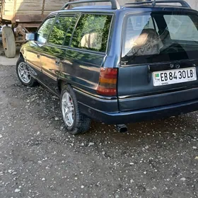 Opel Astra 1996