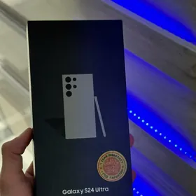 S24 ULTRA KREDITs25 FE PLUS16
