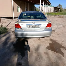 Toyota Camry 2005