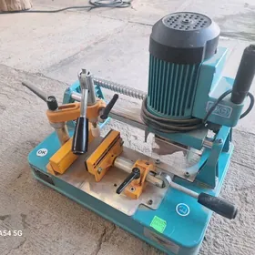 alyumini plastic istanok