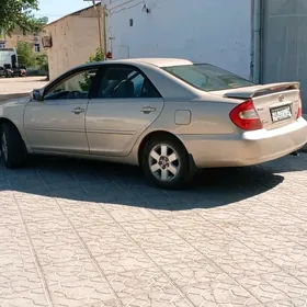Toyota Camry 2003
