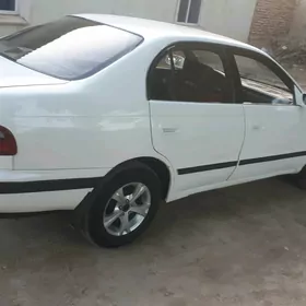 Toyota Corona 1995