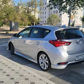 Toyota Corolla 2017