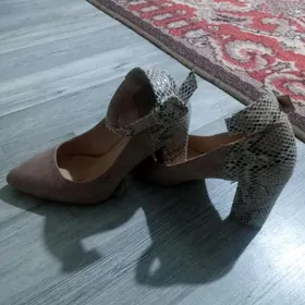 Köwüş