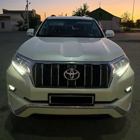 Toyota Land Cruiser Prado 2021