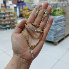 buzuterya komplekt