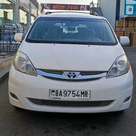 Toyota Sienna 2008