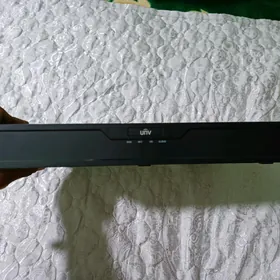 UNV NVR302-32E2 32 порт
