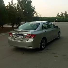 Toyota Corolla 2013