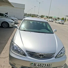 Toyota Camry 2005