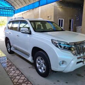 Toyota Land Cruiser Prado 2015