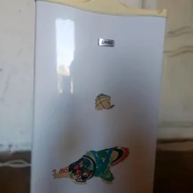 satlyk mini holodilnik