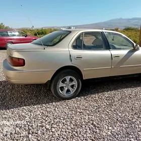 Toyota Camry 1995