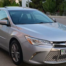Toyota Camry 2016