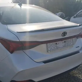 Toyota Avalon 2021