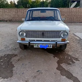 Lada 2104 1980