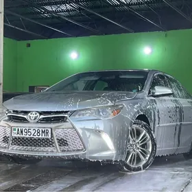 Toyota Camry 2016
